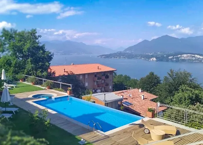 Infinity-pool Apartment