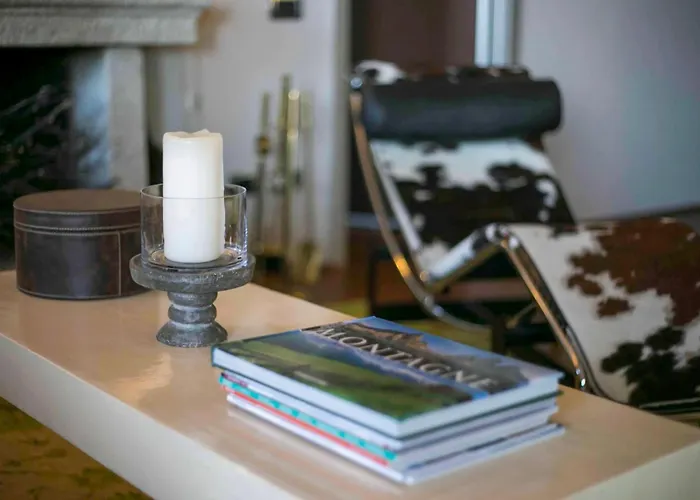 Infinity-pool Apartment