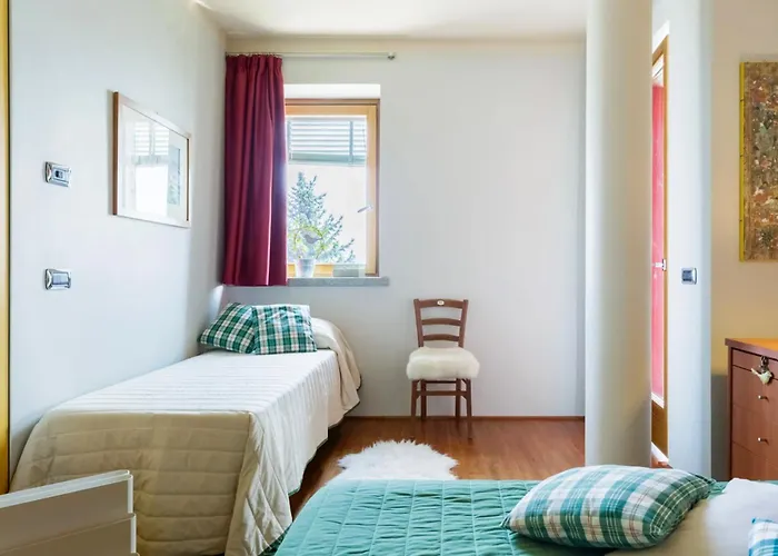 Infinity-pool Apartment